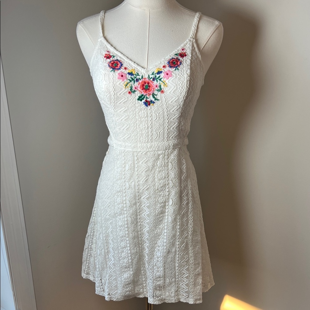 Hollister White Floral Dress